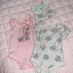 2 piece minie mouse set, newborn